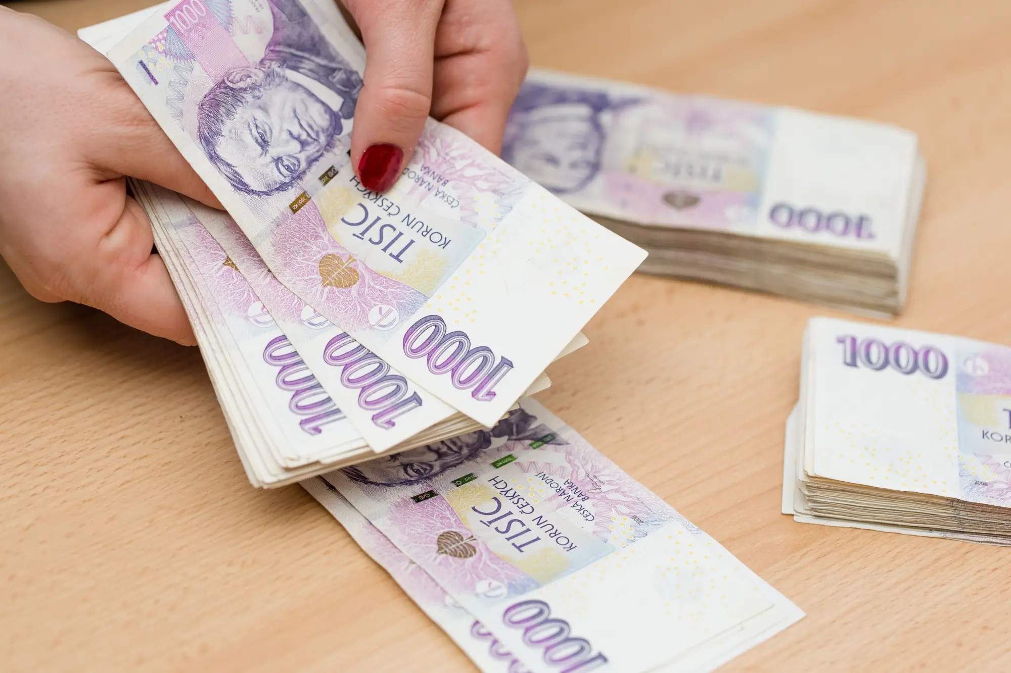 Senioři, nechte si proplatit léky, dopravu i bydlení. Tady je seznam všech výhod