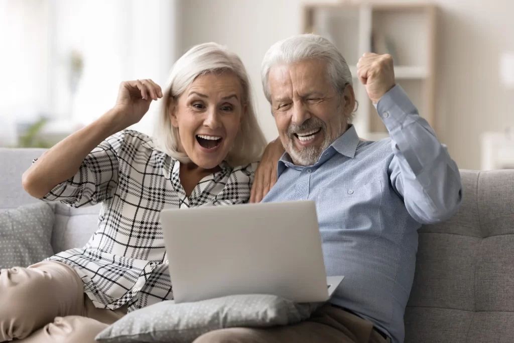 Důchodci se raduj&iacute;