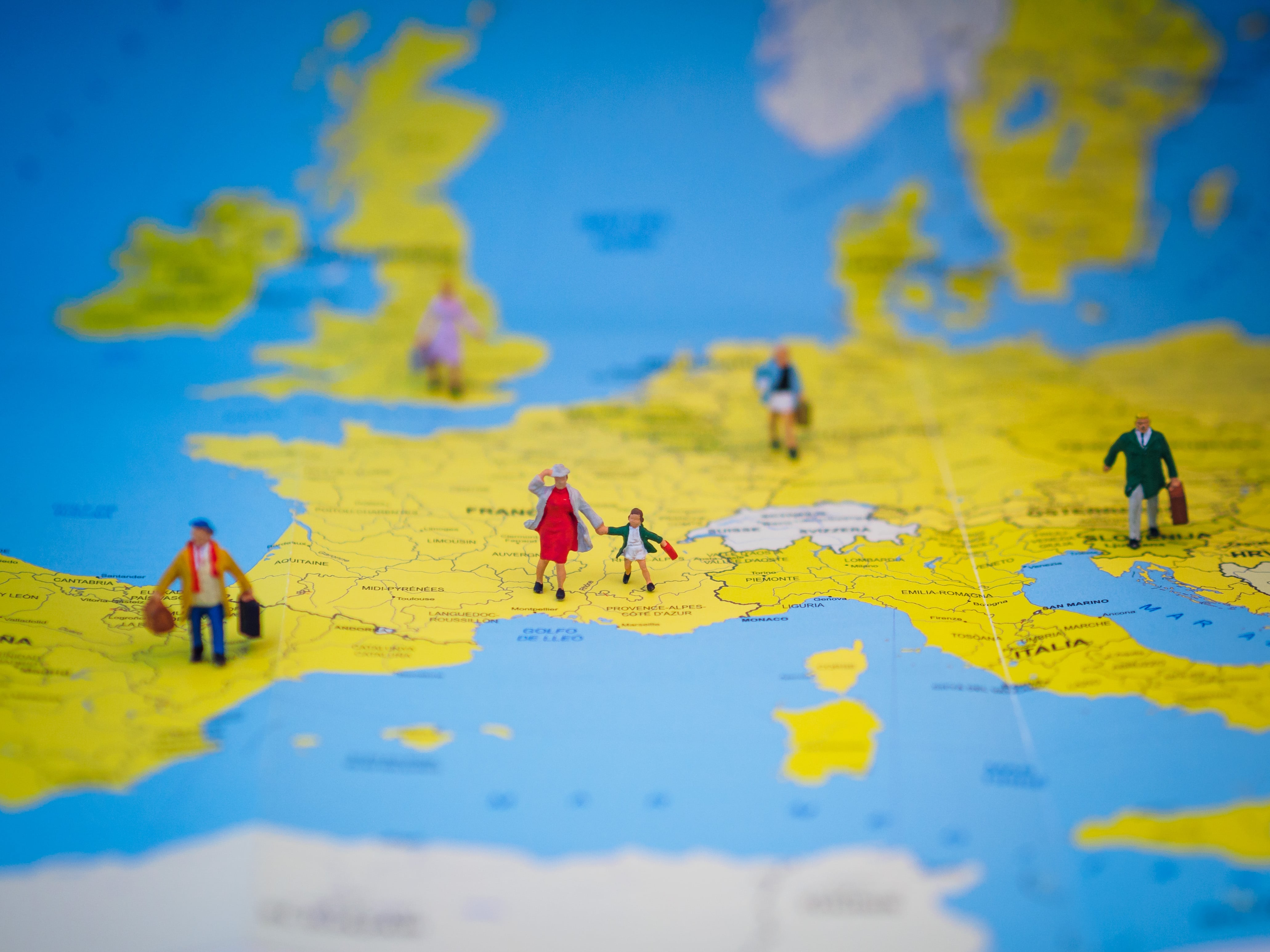 Tihle lidé opustili Česko a už se nevrátili. Co je k tomu vedlo?