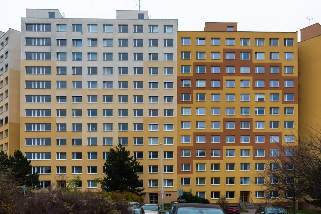 Panelák po rekonstrukci – proměna socialistického bydlení