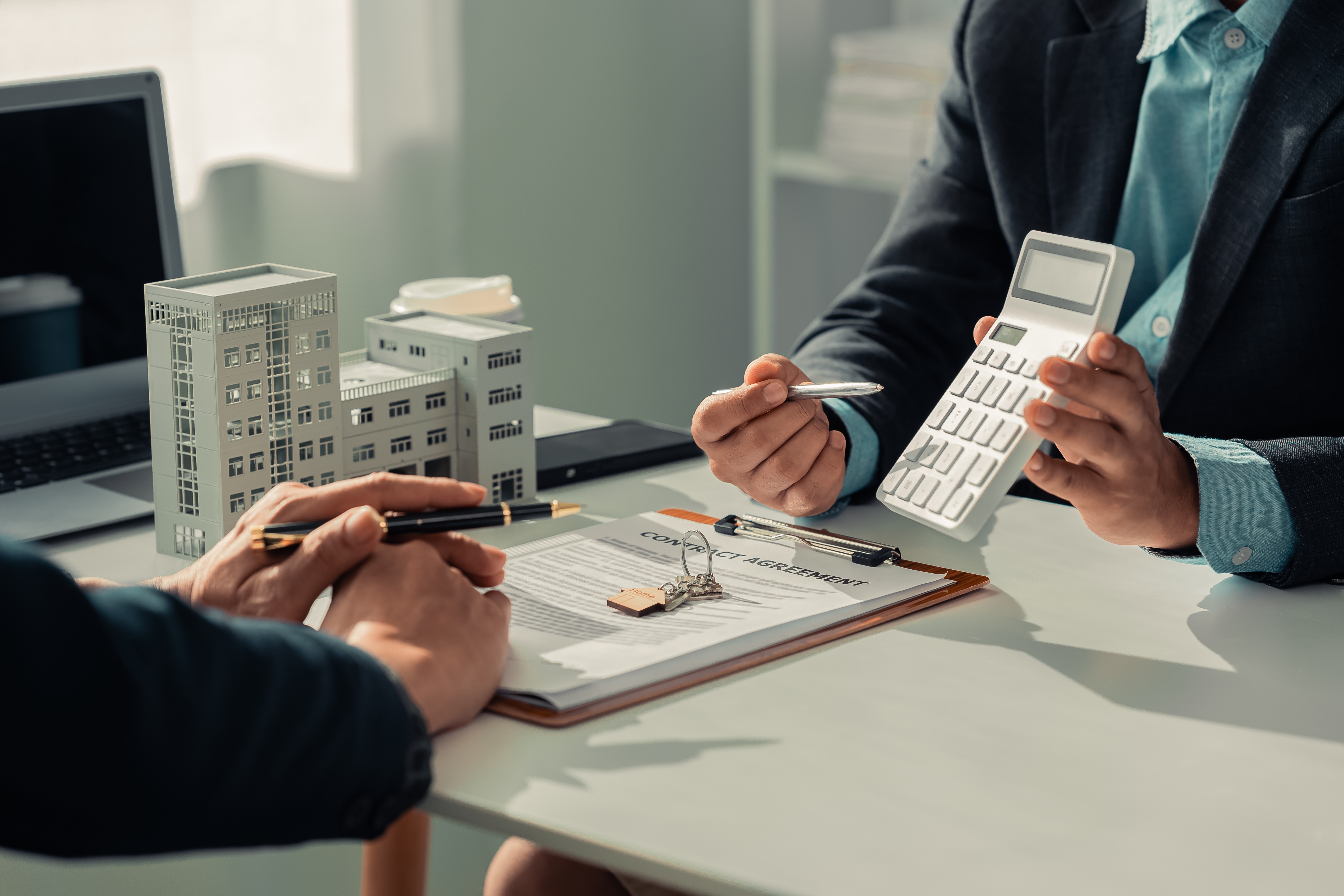 Takhle bydlí chytří lidé za pár korun. 5 triků, jak sehnat levný nájem, o kterých vám nikdo neřekl