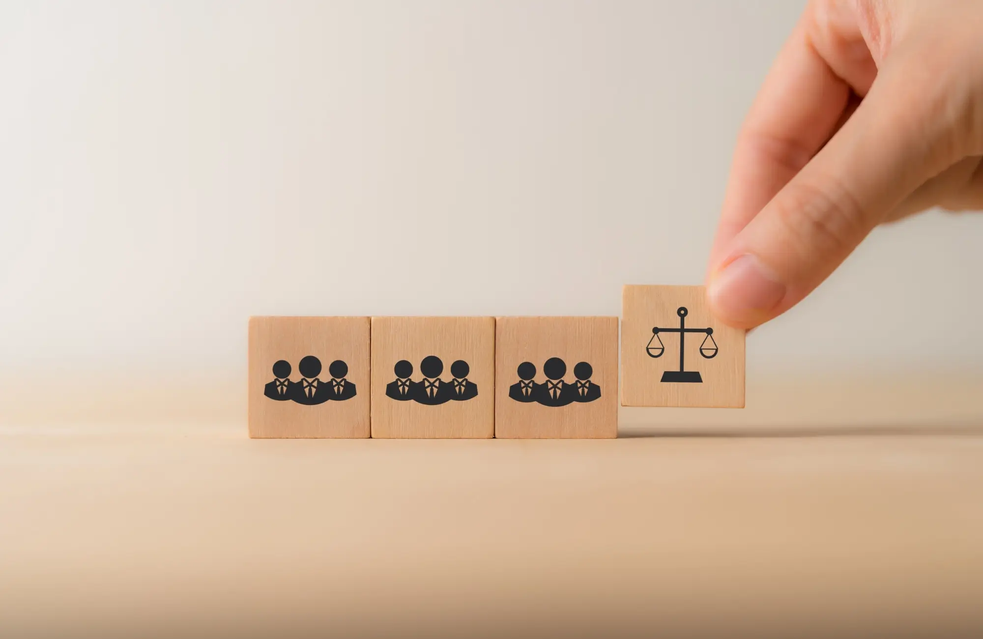 Mýty a fakta o české ekonomice a zákonech: Umíte rozeznat pravdu od fikce?