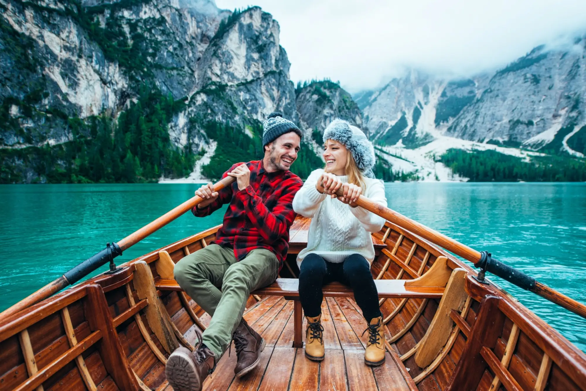 Šťastný finský pár na lodičce