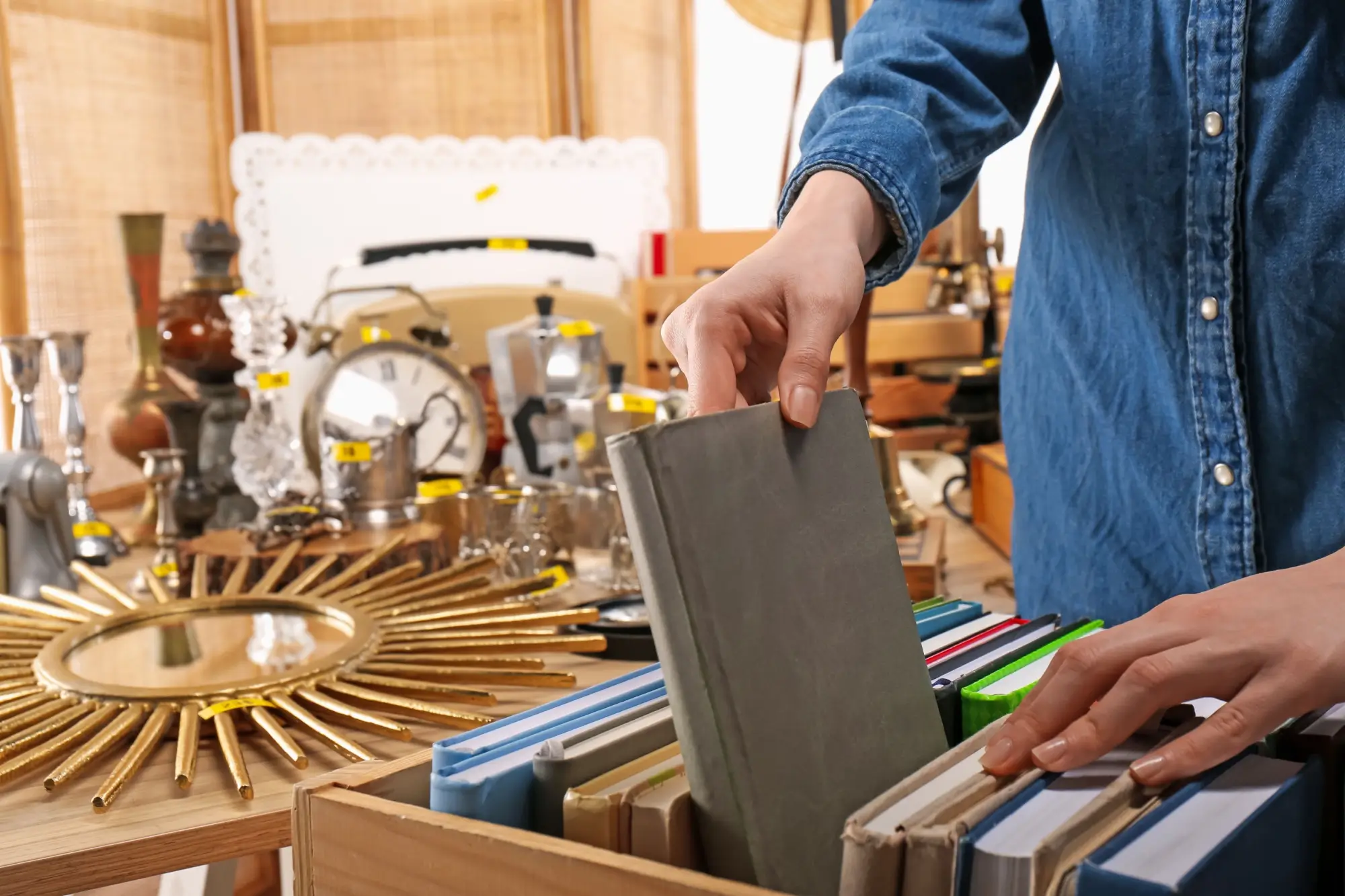 Skoro každá česká domácnost má doma toto. Možná si podpíráte skříň věcí za desetitisíce