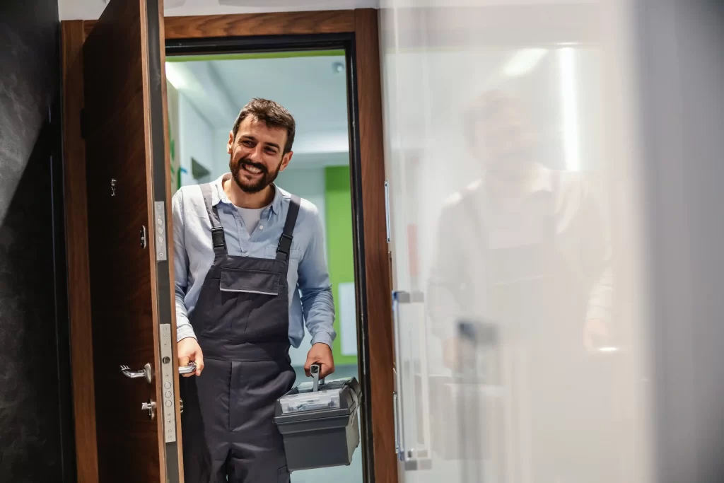 řemesln&iacute;k v bytě