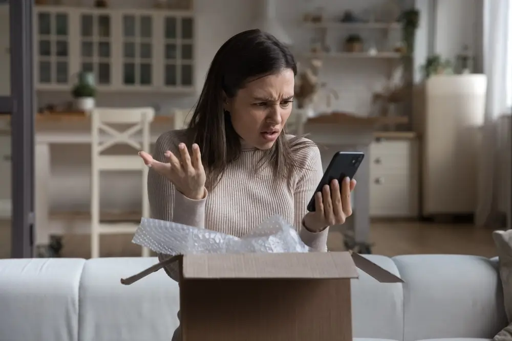 Policie varuje: Jestli toto najdete ve schránce, nereagujte a okamžitě volejte 158