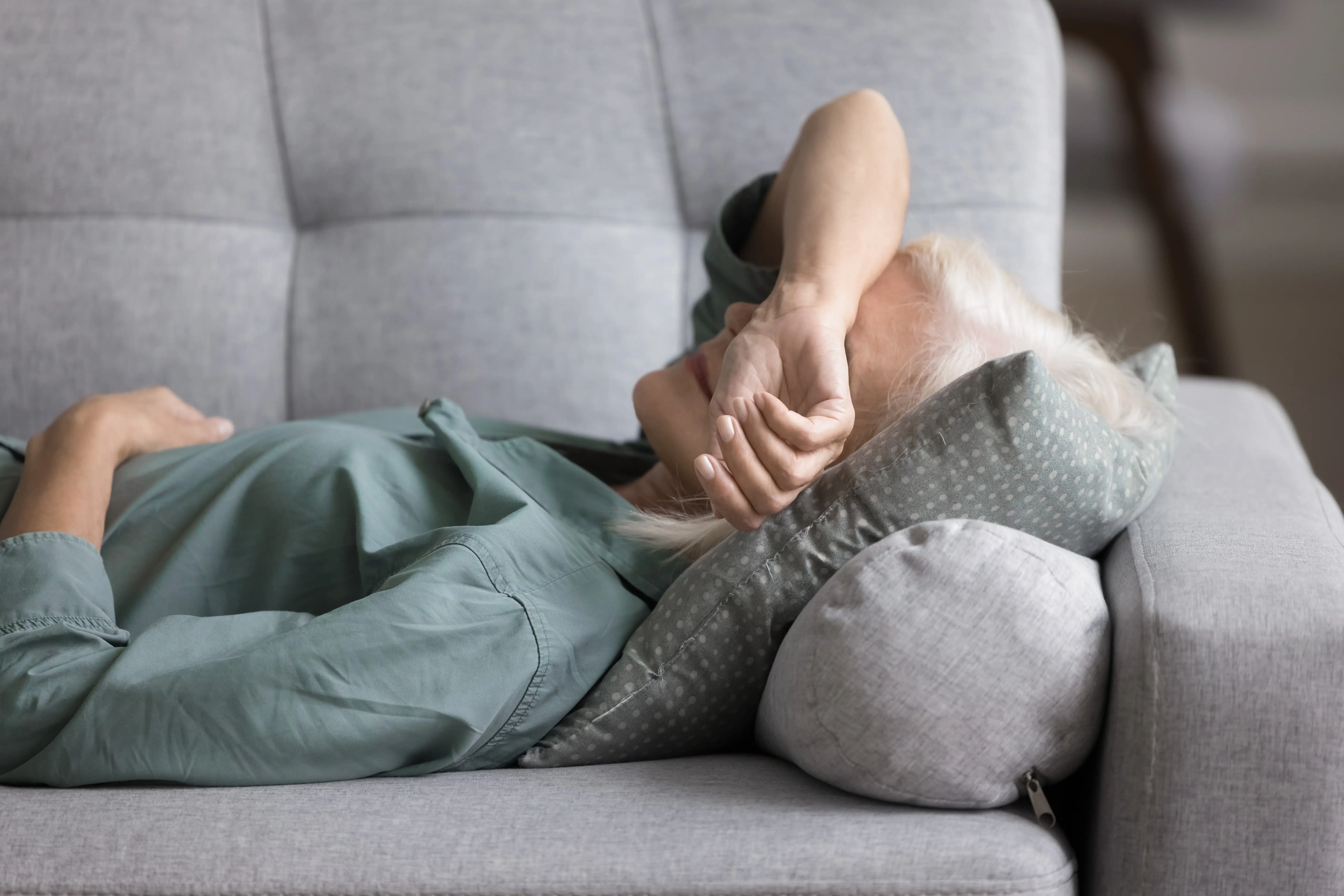 Důležité pro seniory: Jaký je ideální počet hodin spánku, aby se vyhnuli demenci? Málokdo o tom ví