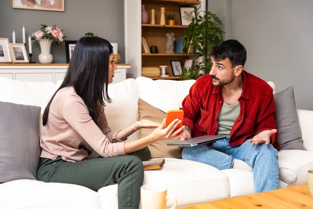 Tato dvě znamení spolu v květnu 2025 rozhodně nevydrží. Jeden z nich strašně zradí!