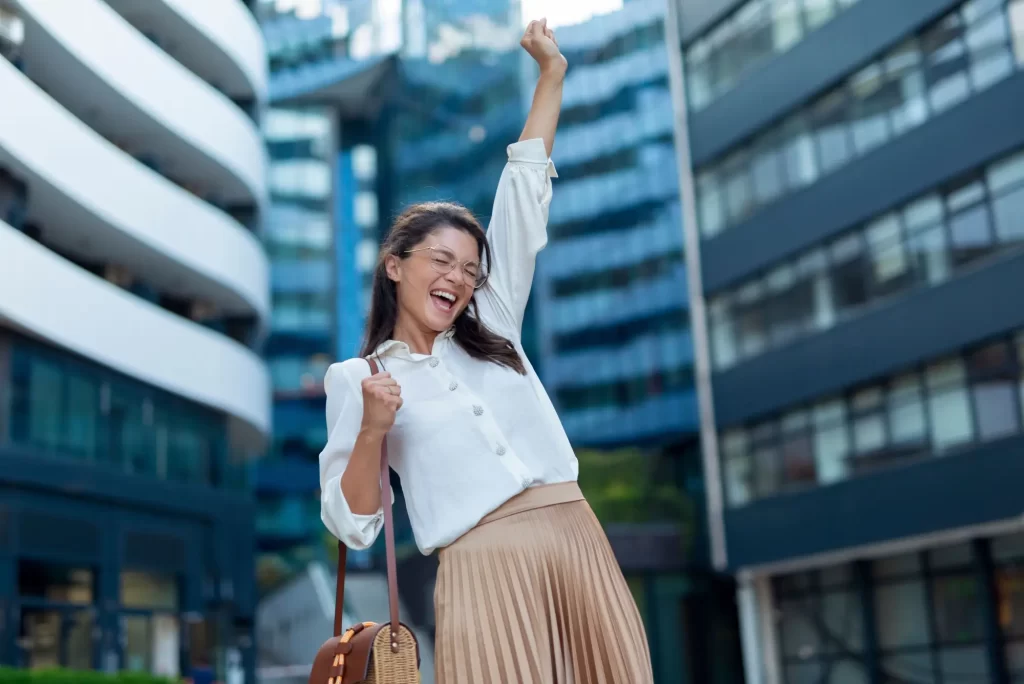 &Uacute;spě&scaron;n&aacute; žena