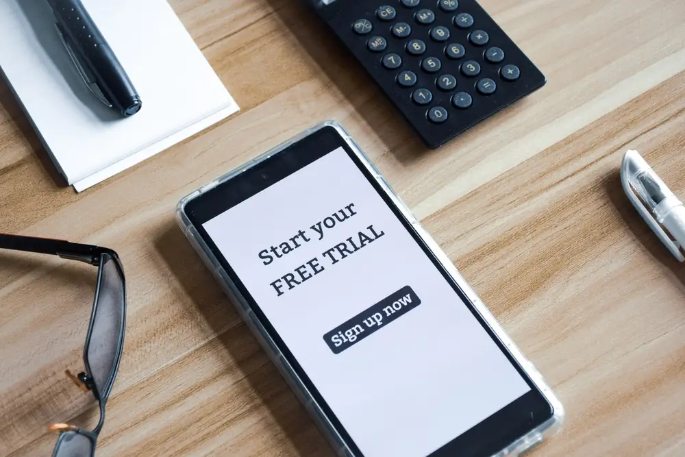 Free trail - bezplatná zkouška 