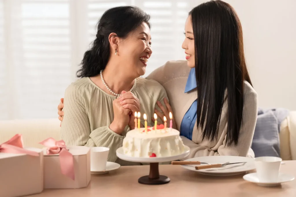 Dcera přeje matce k narozeninám