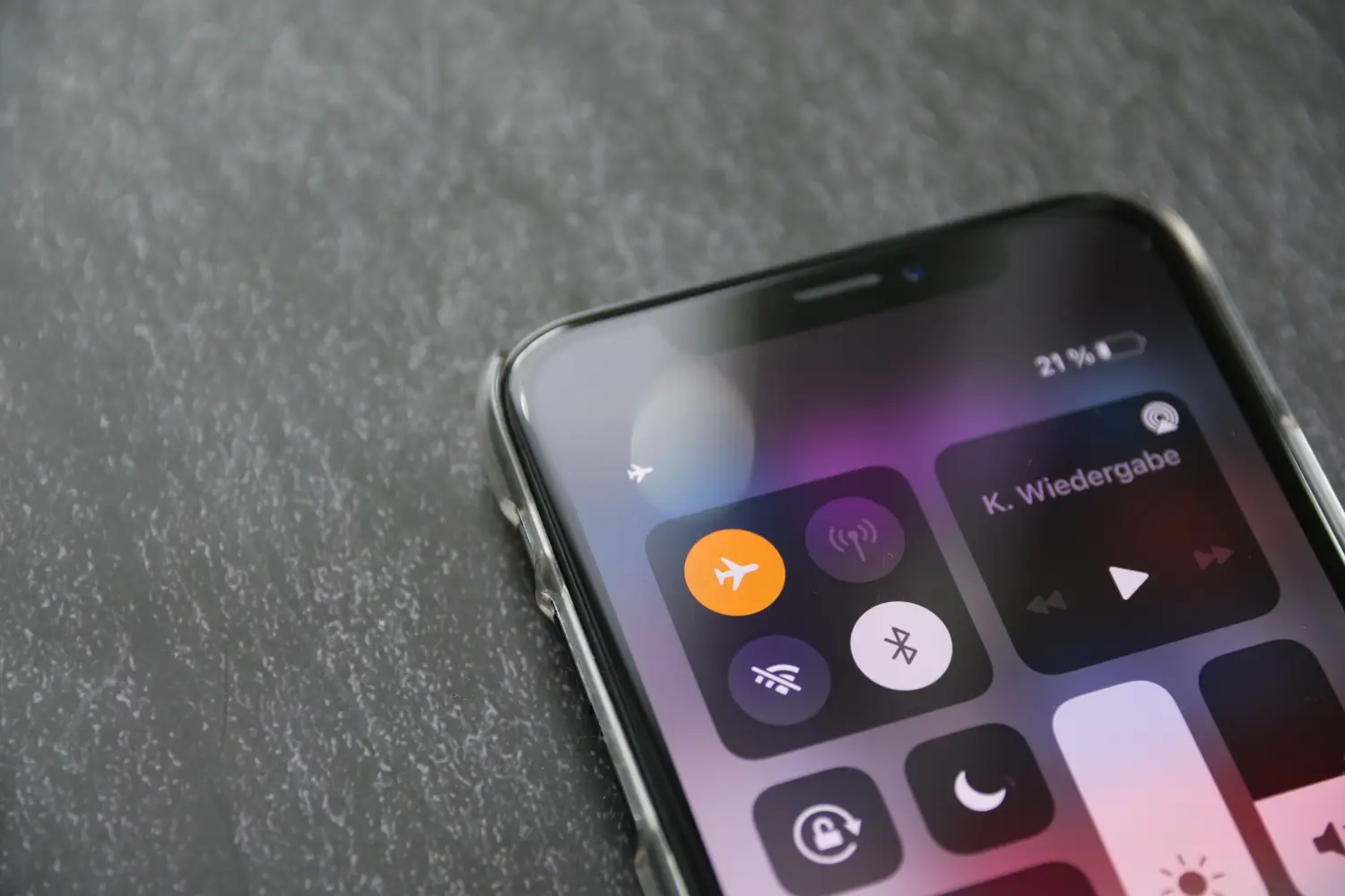 Kdykoli můžu, přepnu mobil do režimu letadlo. Až zjistíte proč, budete to dělat také