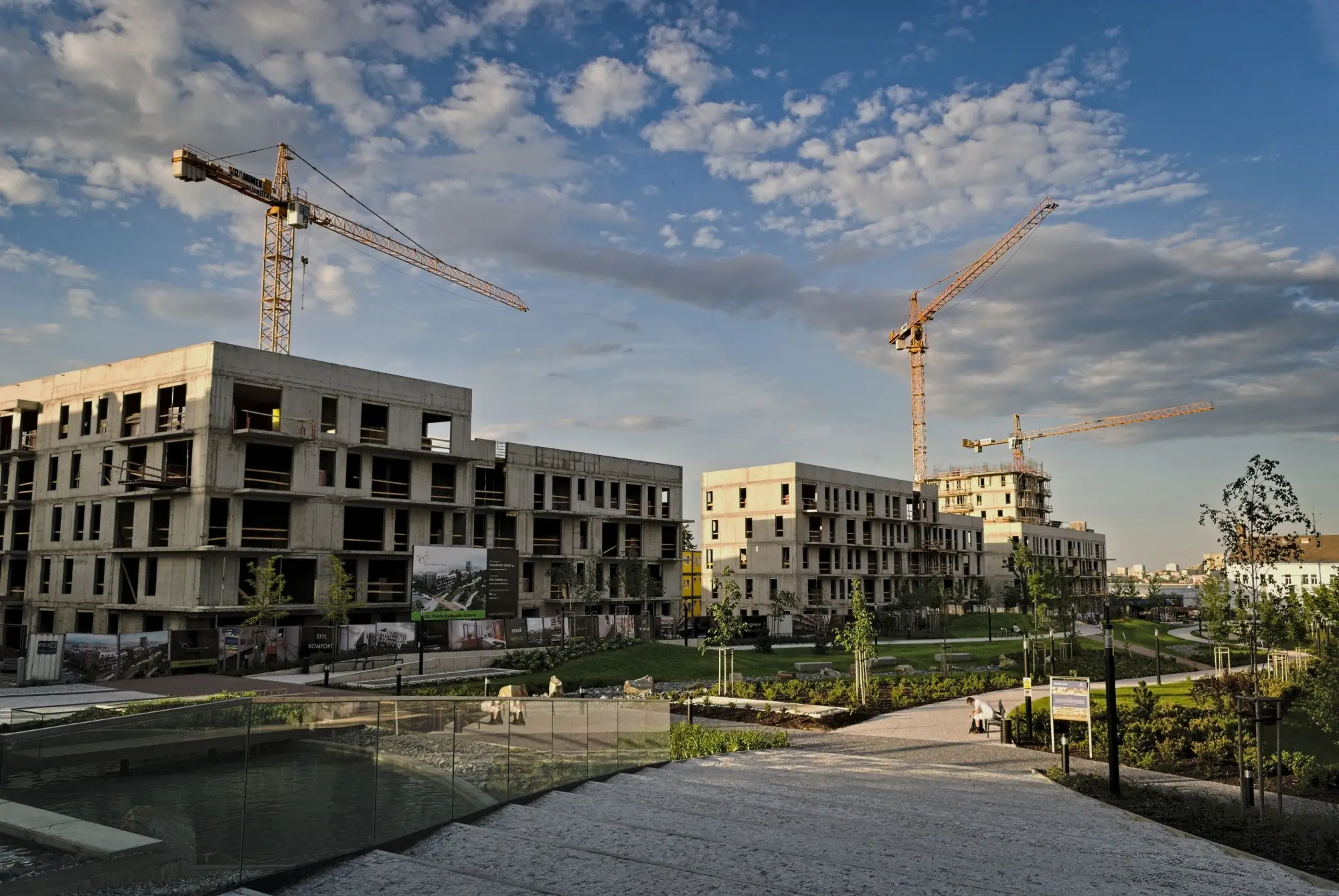 Nové bytové domy v Praze.