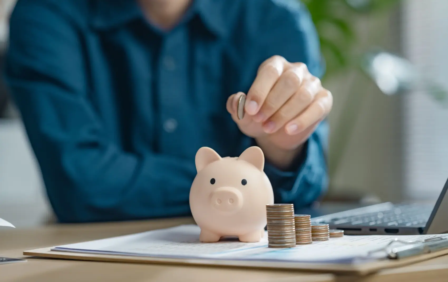 Banky zveřejnily, kolik peněz má na účtu běžná česká rodina. Kolik máte vy?