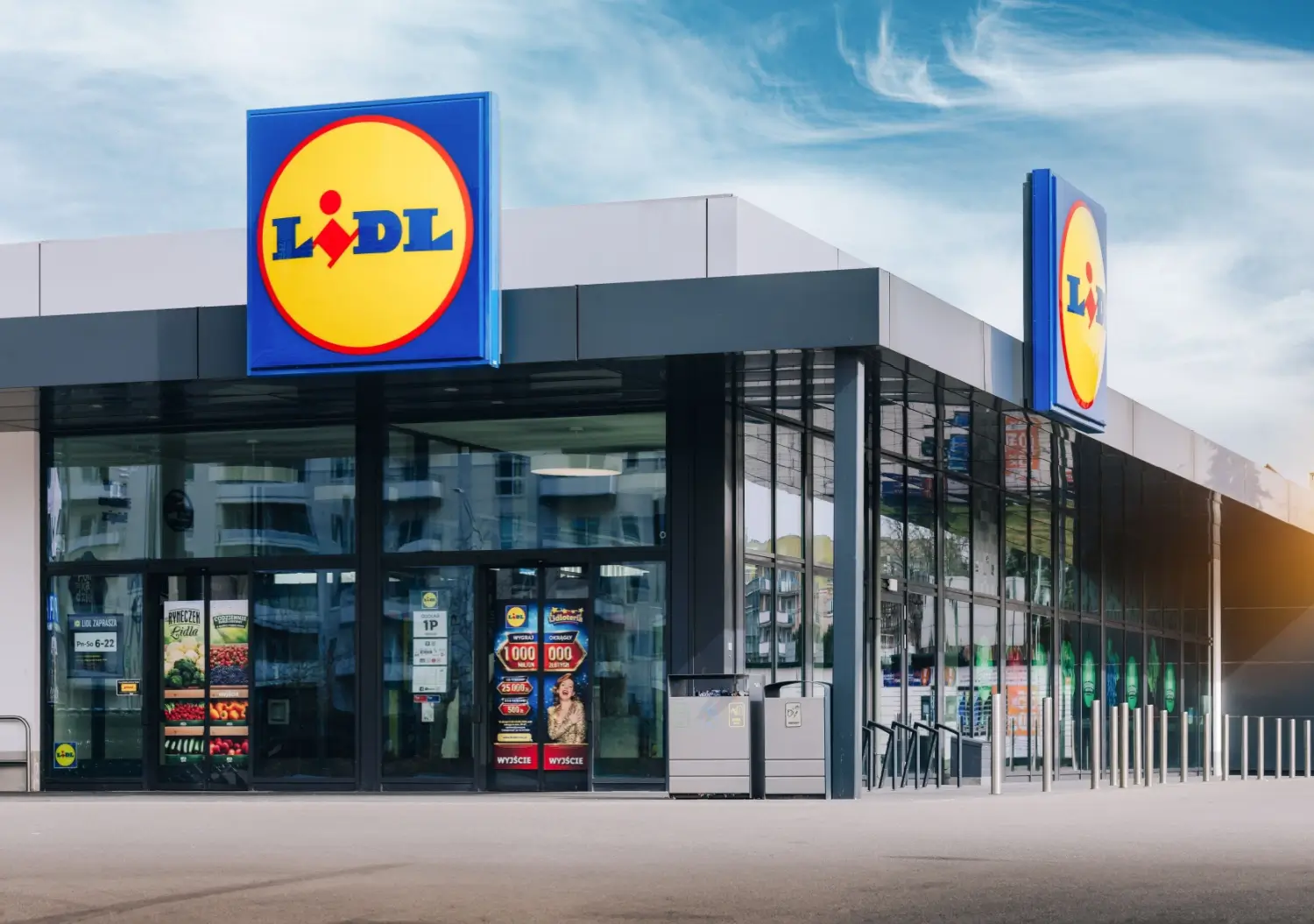 Nahlédněte do akčních letáků německého Lidlu. Je to políček pro každého Čecha