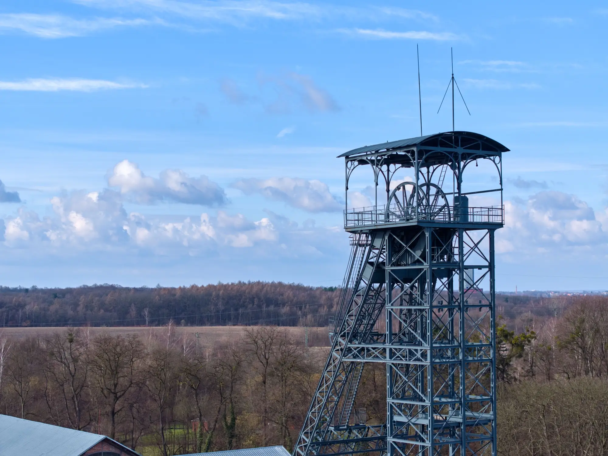 Těžební věže dolů