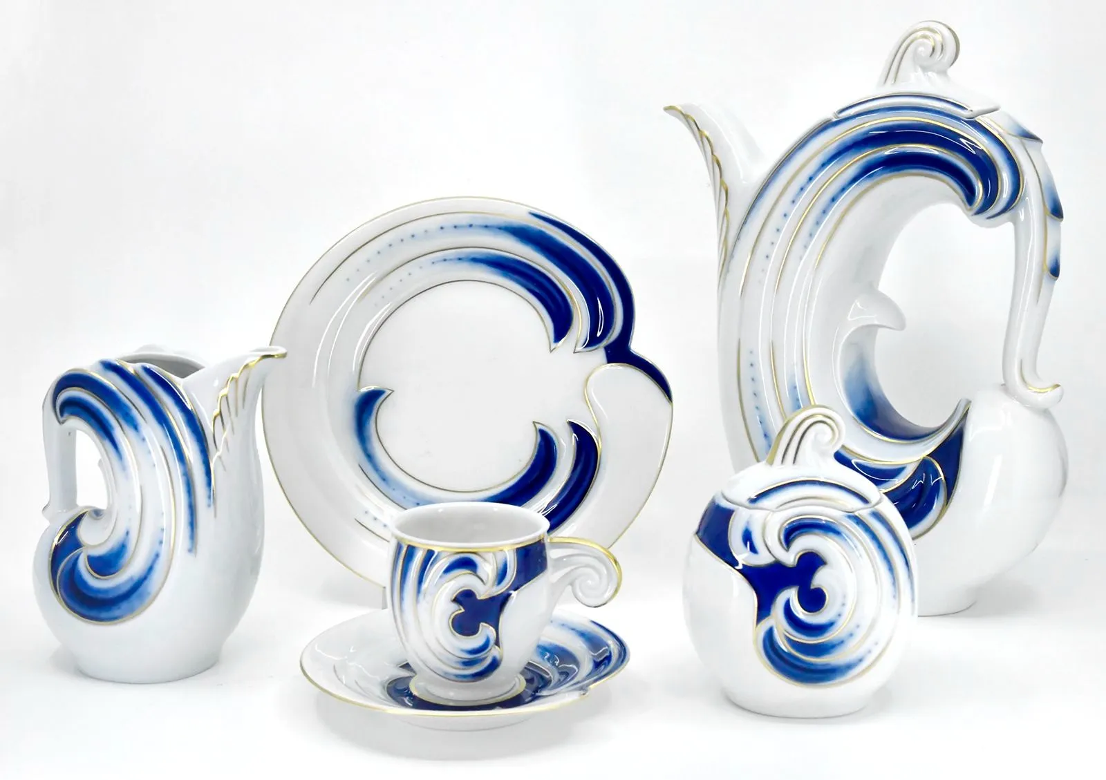 Půlka českých důchodců ze sentimentu schovává doma tuto kýčovitou sadu. Dnes má cenu přes 20 000 Kč