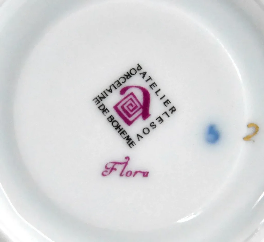 Mocca souprava &scaron;estiosobn&iacute; Flora