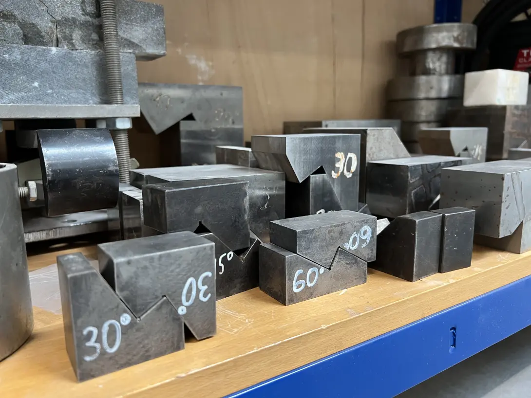 Šokující operace před 2500 lety. Co dnes odhalují vrty v Dukovanech?