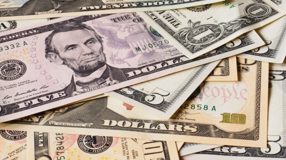10 and 20 us dollar bill