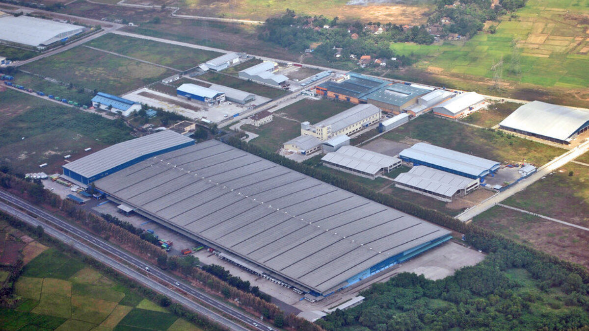 A megafactory
