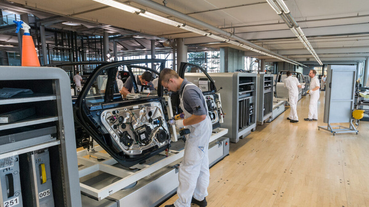 Volkswagen Transparent Factory - Dresden, Germany