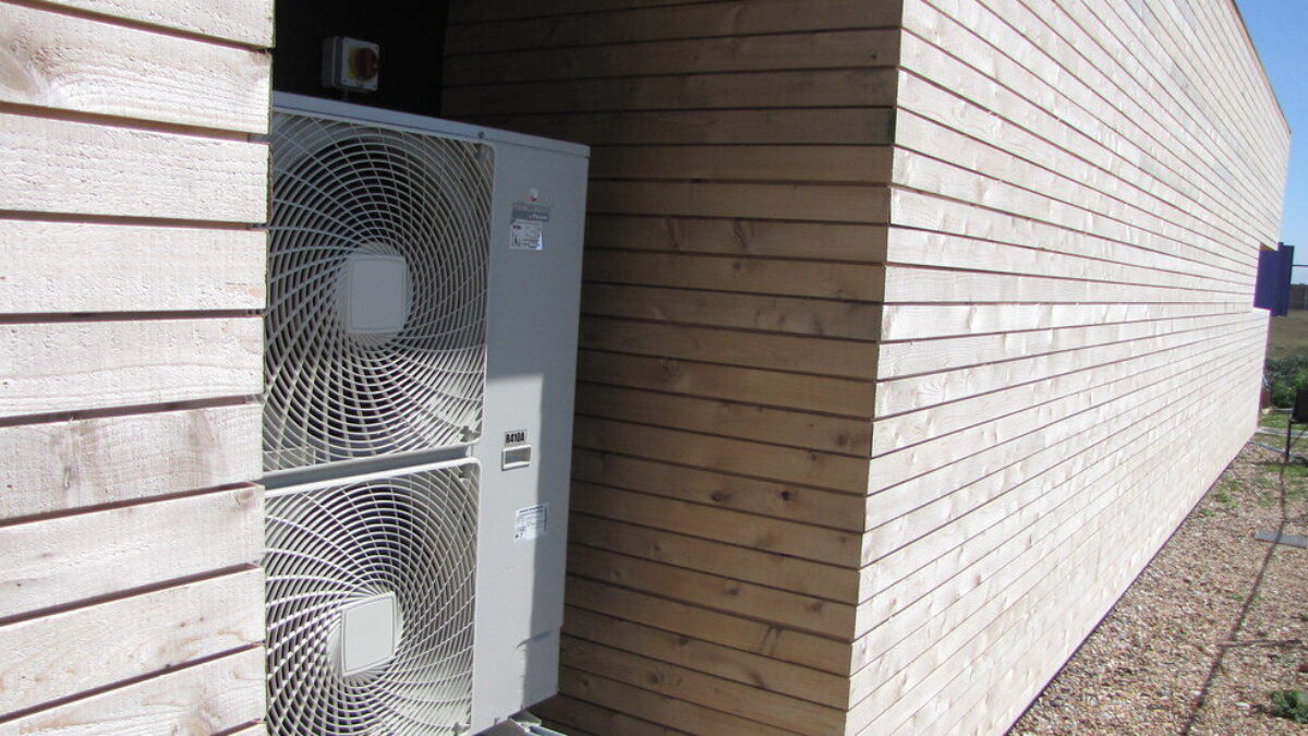 Airsource heat pump