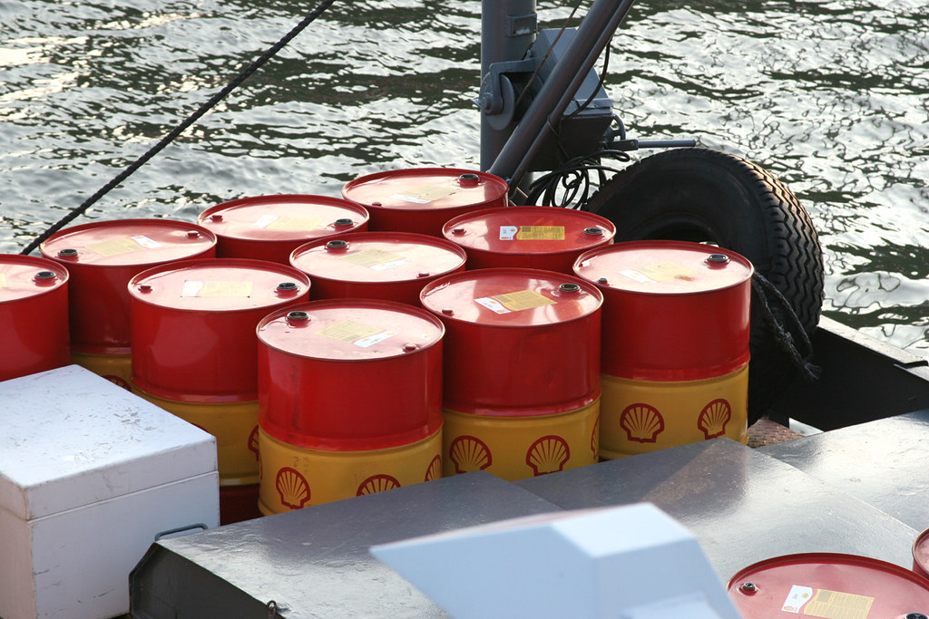 Oil Barrels - ByznysDeník