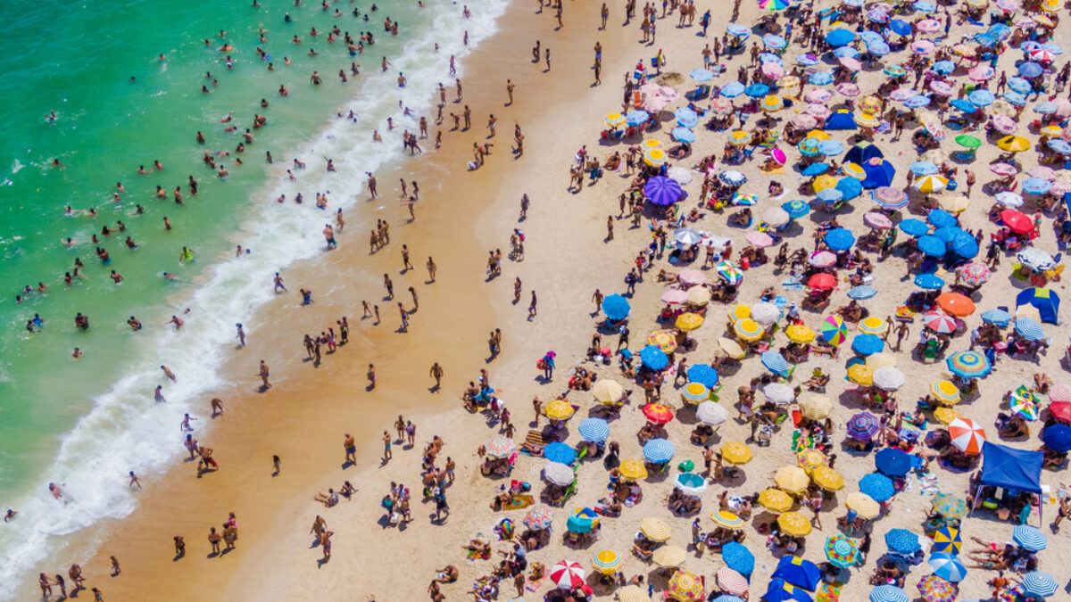 Shutterstock / R.M. Nunes