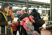 Uprchlíci z Ukrajiny na českém nádraží