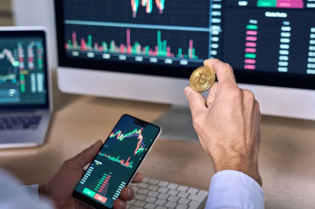 Investic se mladí nebojí, zdroj: Shutterstock - ByznysDeník Investice do kryptoměny