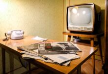 Televize, telefon, noviny - Československá domácnost v 80. letech