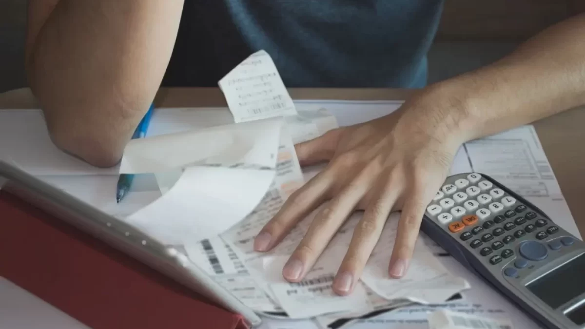 Pracovat s podprůměrnou mzdou se nemusí vyplatit