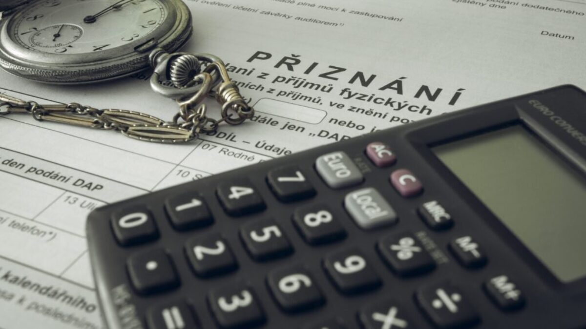 Jak se změní daně v roce 2025? Seznamte se se změnami, ušetří vám spoustu peněz. Zdroj: Shutterstock