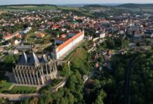 Kutná Hora, jedno z nejkrásnějších míst České republiky, jen hodinu od Prahy! Vydejte se s námi za poznáním tohoto místa. Zdroj: Shutterstock