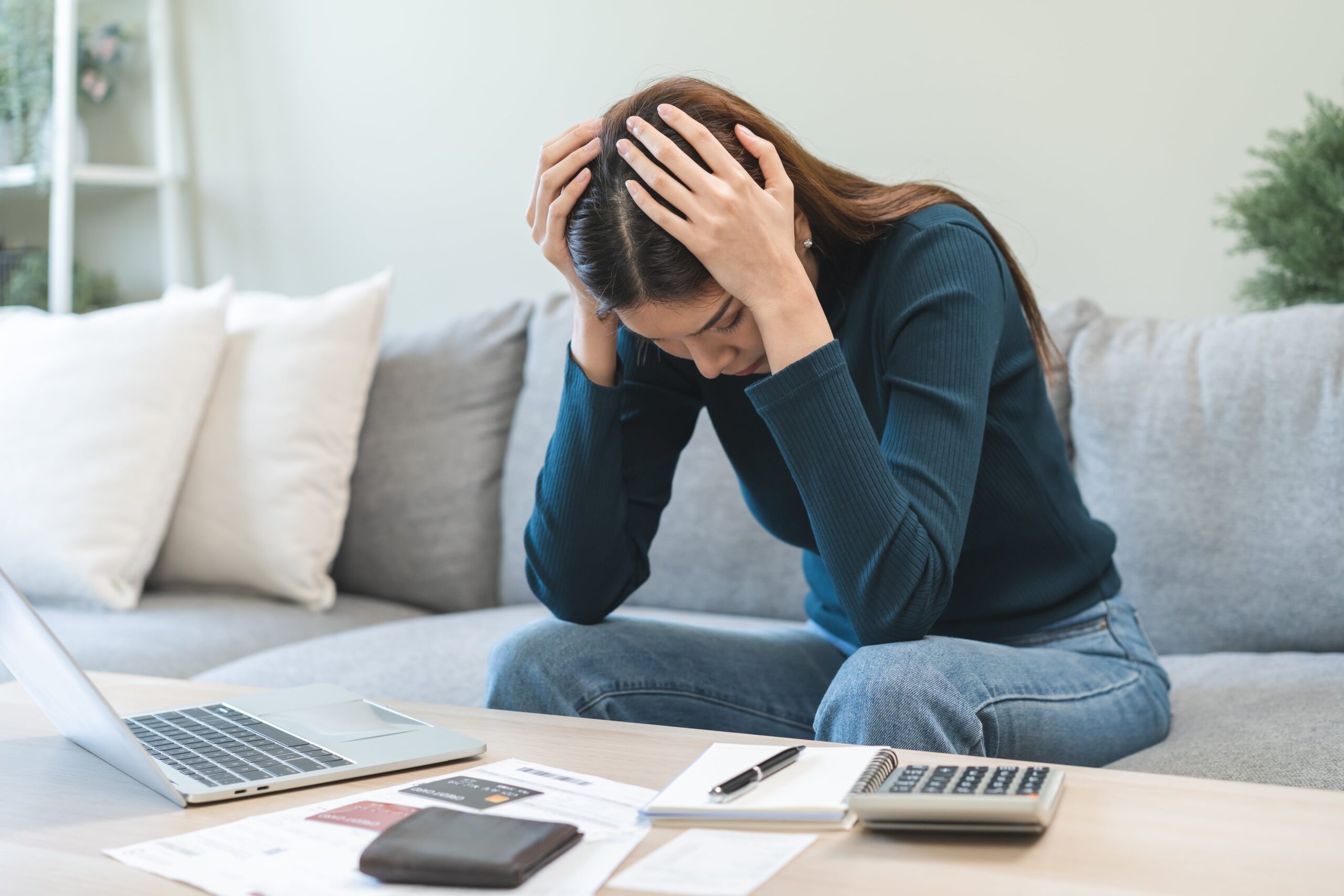 Datové schránky jsou důležitým nástrojem komunikace s úřady, jejich neotevíráním si koledujete o pořádný průšvih. Zdroj: Shutterstock