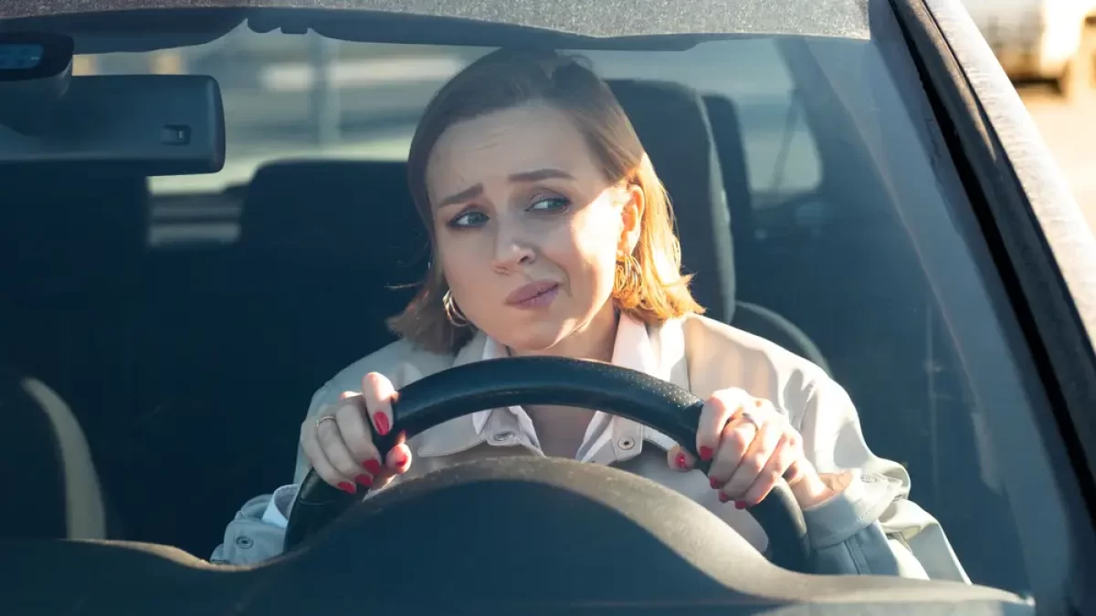 žena za volantem