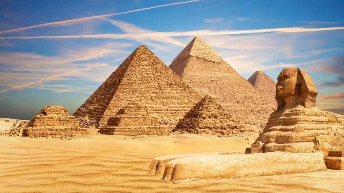Egyptské pyramidy.