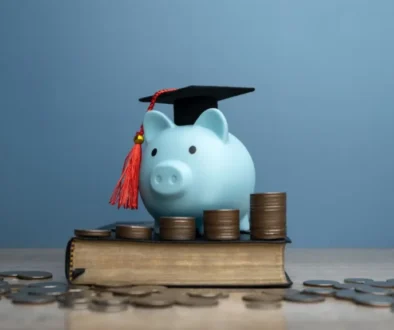 Investice do vzdělání se téměř vždy vyplatí.