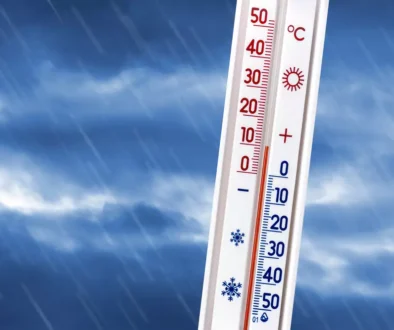 Teploměr ukazující 10 °C.
