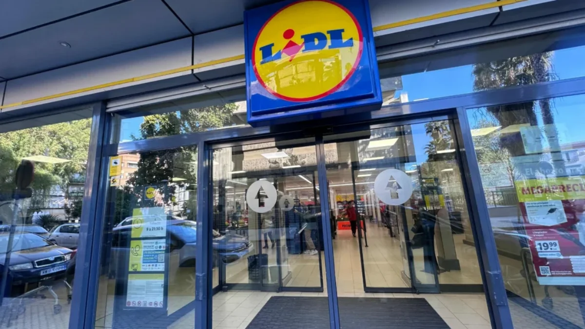 Dveře prodejny Lidlu