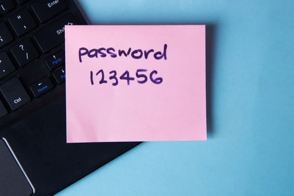 - ByznysDeník S tímto heslem můžete hackerům předat svou platební kartu.