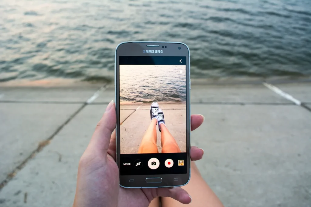 - ByznysDeník Telefon Samsung