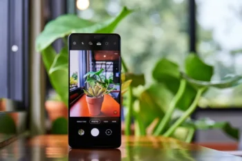 Telefon Samsung foto rostliny