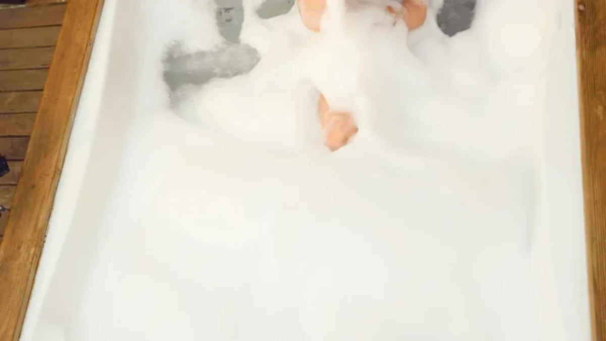 Žena v napuštěné vaně