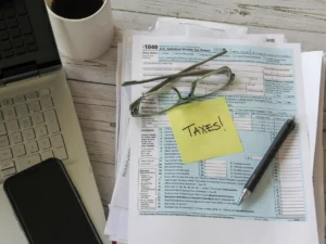 Tyhle datumy si zapište: Do kdy je v roce 2026 nutné podat daňové přiznání, uplatnění slevy na dítě a další důležité daně