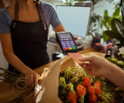 Plastové platební karty brzy skončí.