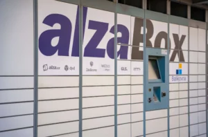 Alza spustila největší listopadový výprodej historie. Na elektroniku má slevy až 83 %. Zboží mizí bleskem