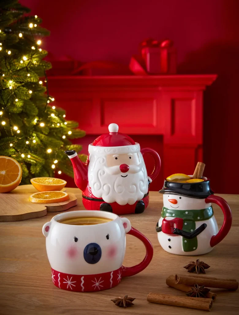 - ByznysDeník Vánoční hrnky z nabídky řetězce Pepco