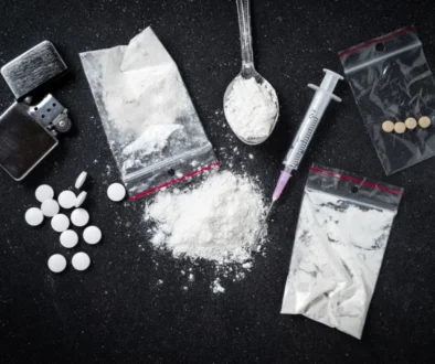 Různé typy návykových látek